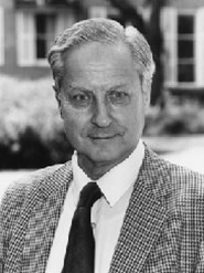 Professor-Fred-Gruen